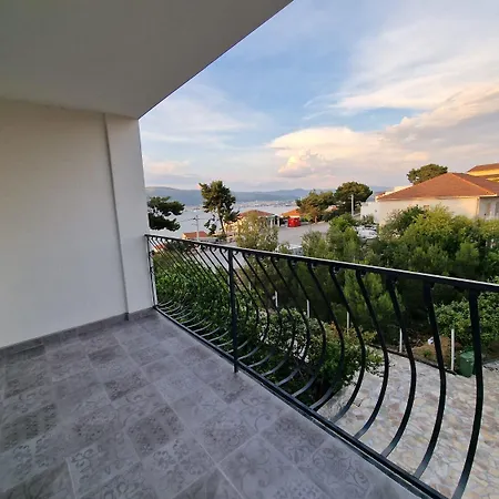 Lägenhet Sandra Donji Okrug (Ciovo)