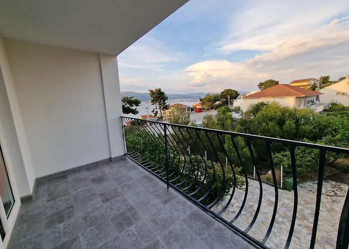 Lägenhet Sandra Donji Okrug (Ciovo)