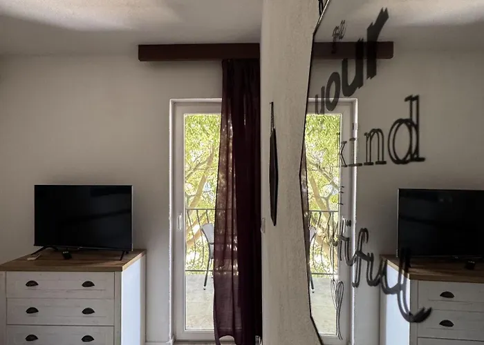 Sandra Lägenhet Donji Okrug (Ciovo)