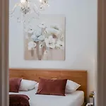 Sandra Apartman